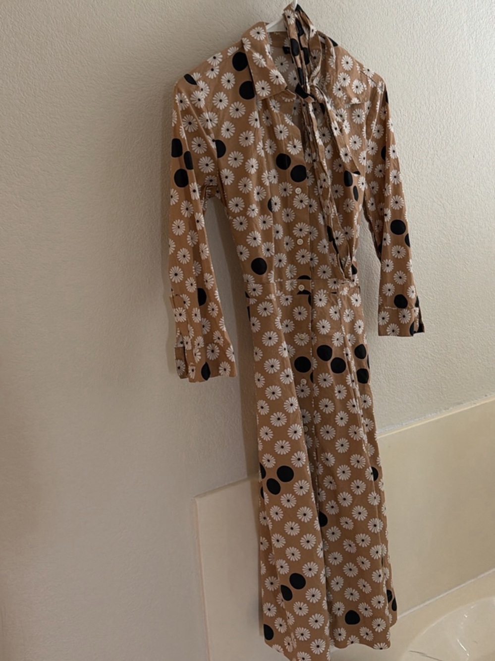 Beige Floral & Dot Long Dress Talbots size 2